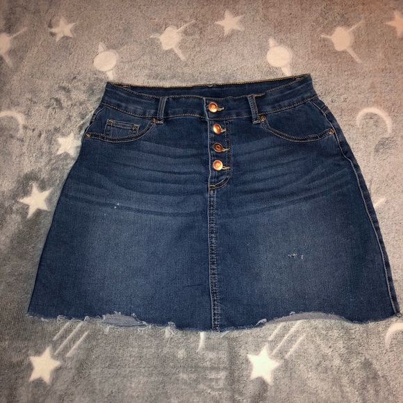 Dresses & Skirts - Free with purchase ♥️ Distressed Jean Skirt